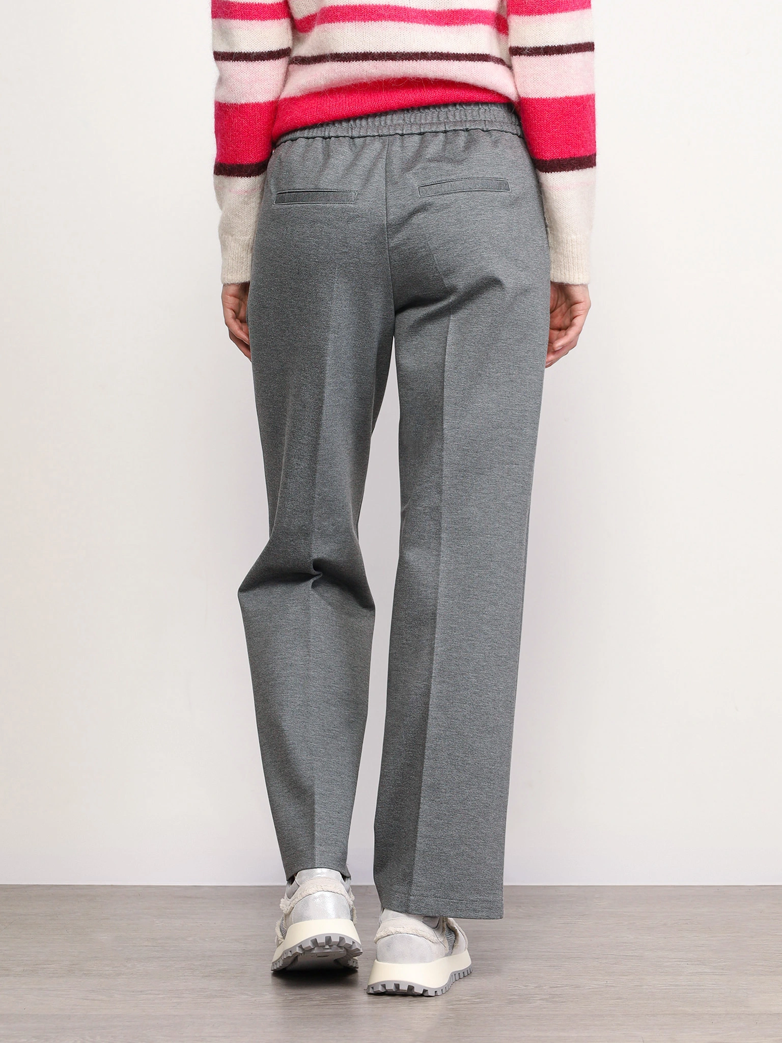 Брюки серого цвета из смесовой вискозы